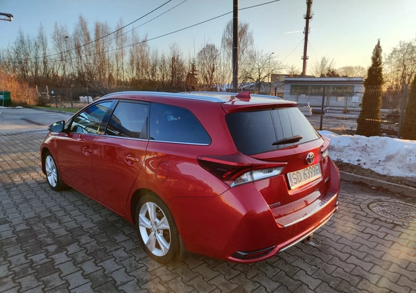 Toyota Auris cena 58999 przebieg: 140000, rok produkcji 2016 z Lublin małe 742